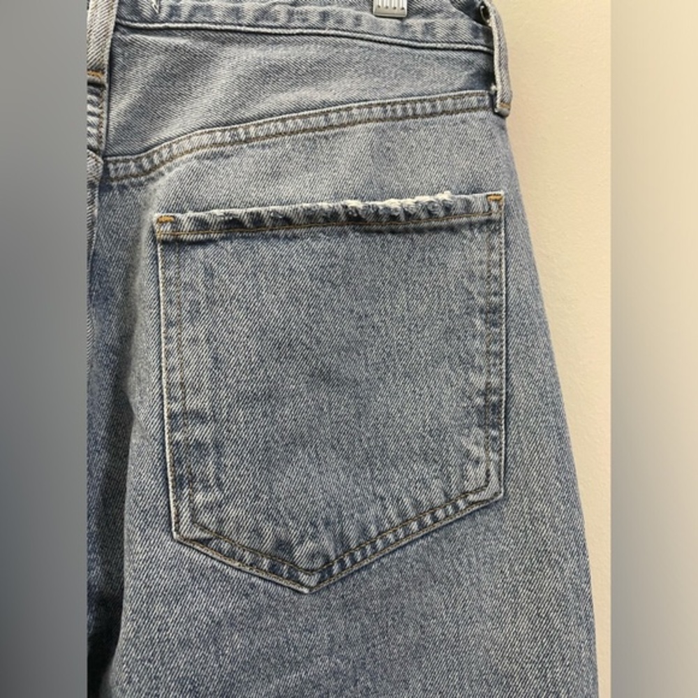 Agolde Riley High‎ Rise Distressed Straight Leg Jeans - 28 - Picture 11 of 16